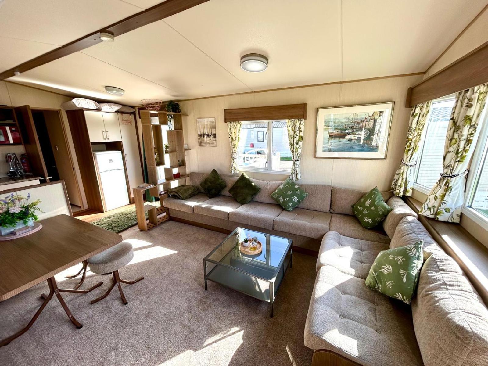 Bude Caravan Sleeps six Summer Breeze Buitenkant foto
